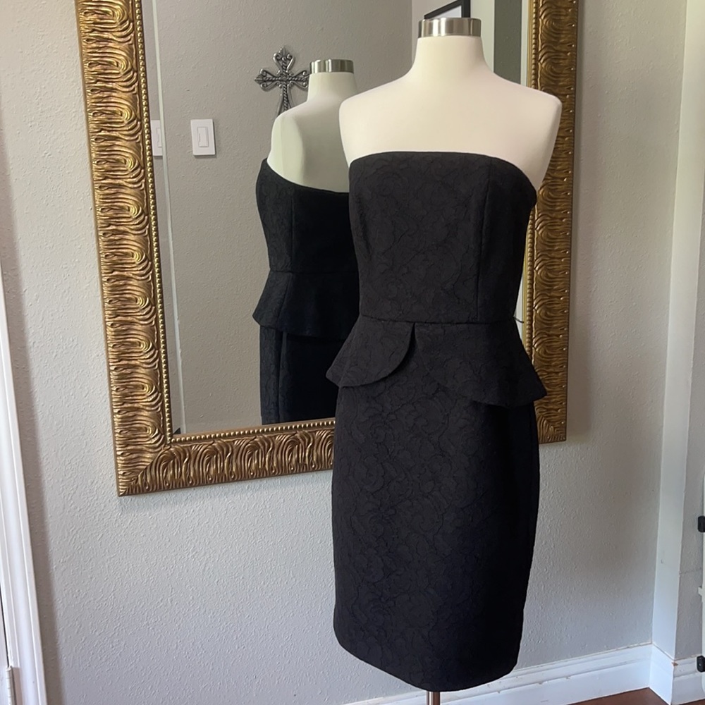 WHBM Strapless Lace Peplum Dress